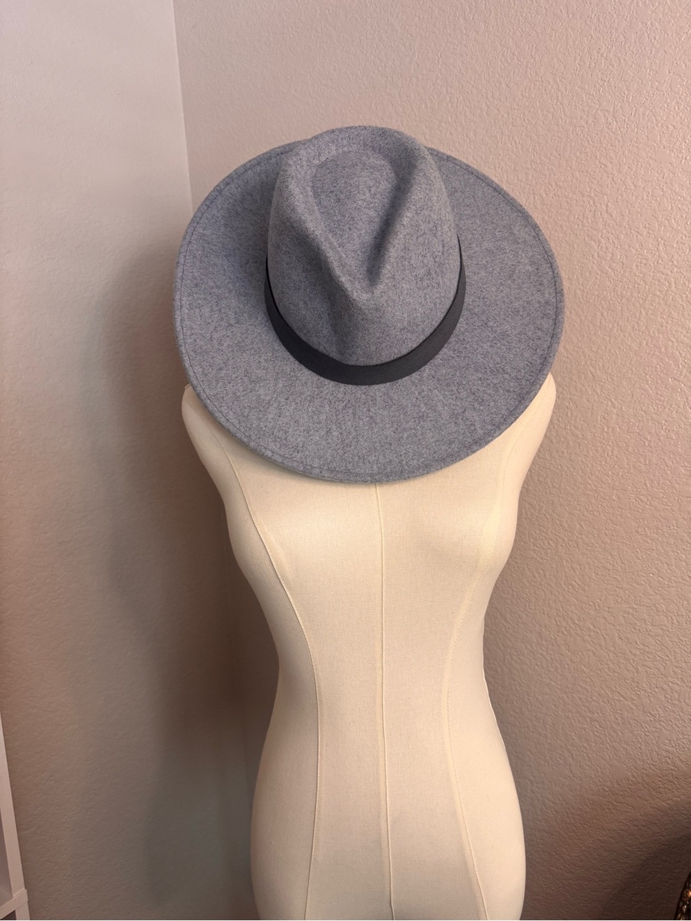 Scala Heather Grey Wide-Brim Fedora Hat with Black Band